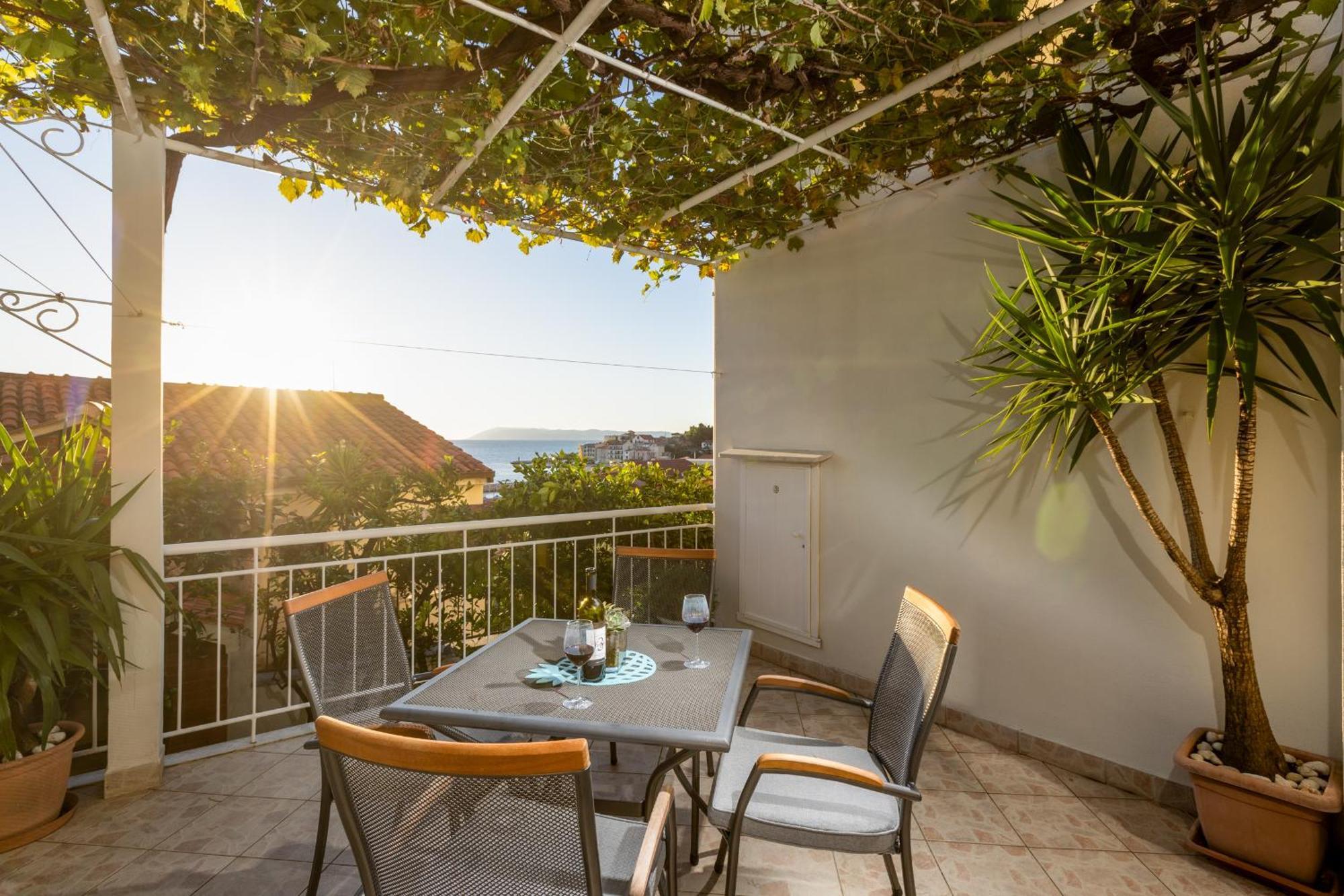 Apartments Sisaric Podgora Exterior foto