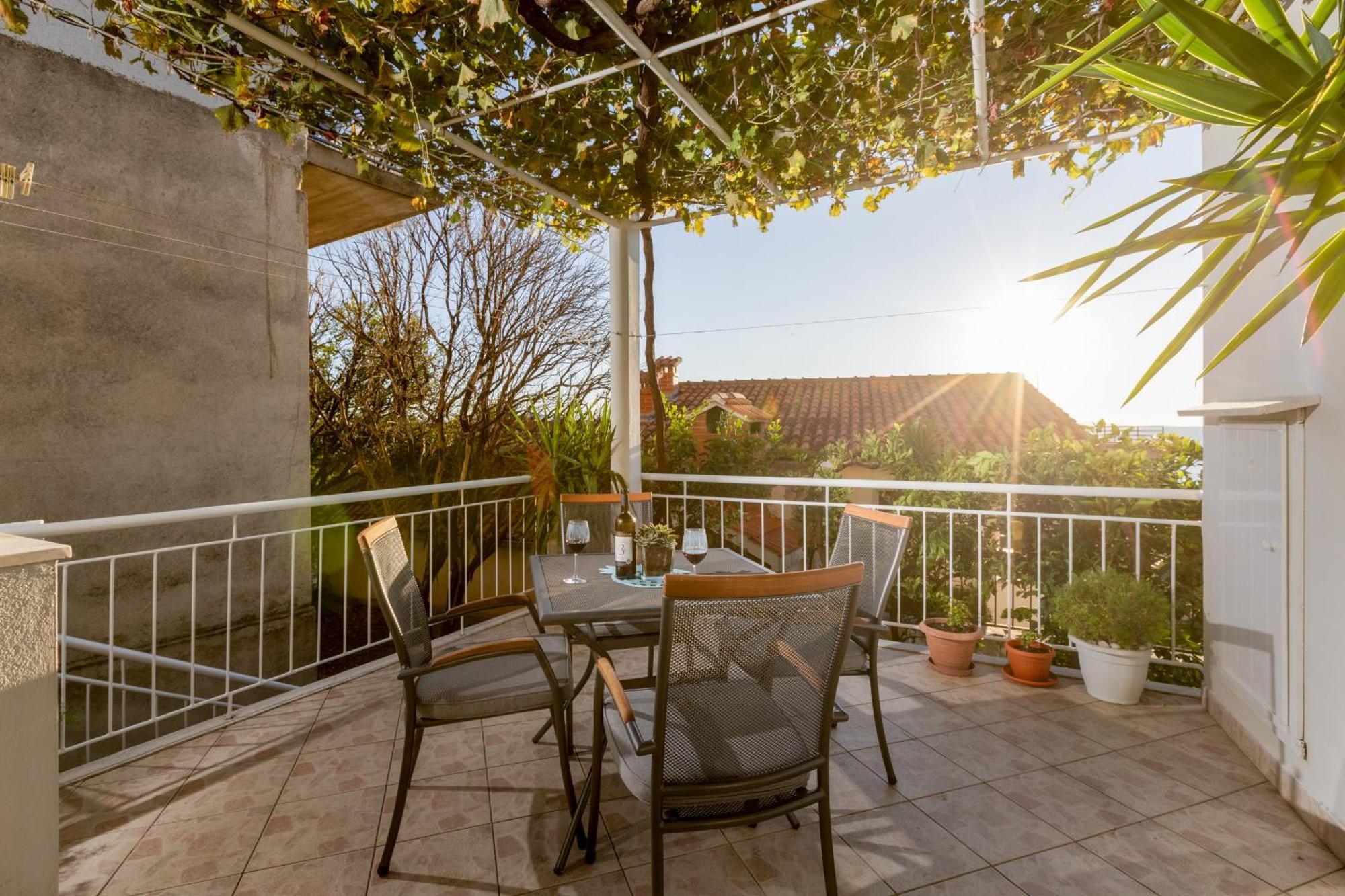 Apartments Sisaric Podgora Exterior foto